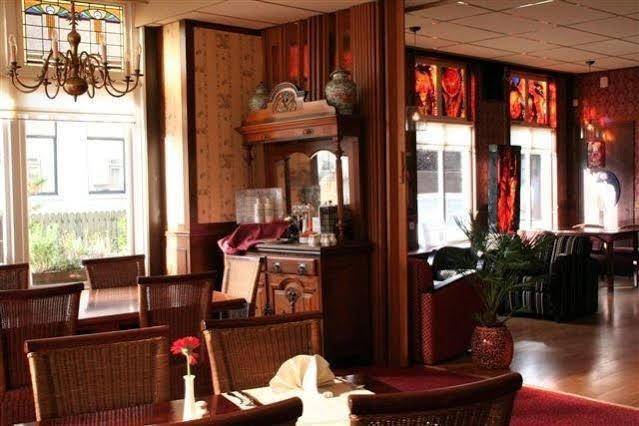 Hotel Restaurant 'T Heerenlogement Harlingen Eksteriør billede